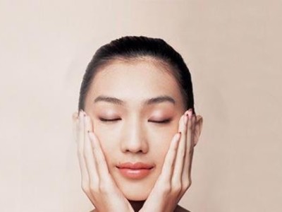 精油好物推薦 | 純露 純露 純露 不可錯(cuò)過的補(bǔ)水救星!