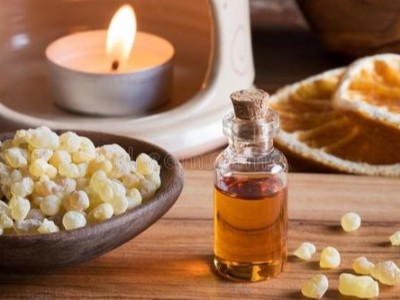 如何使用乳香精油?芳香世家告訴你